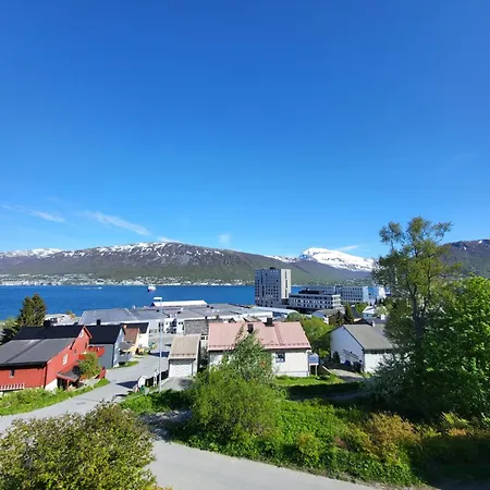 5-room With Amazing Views Apartment *
